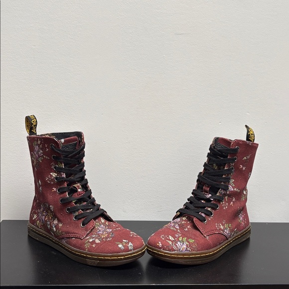 Dr. Martens Stratford Canvas combat boots floral red burgundy lace up US6 - Picture 4 of 10